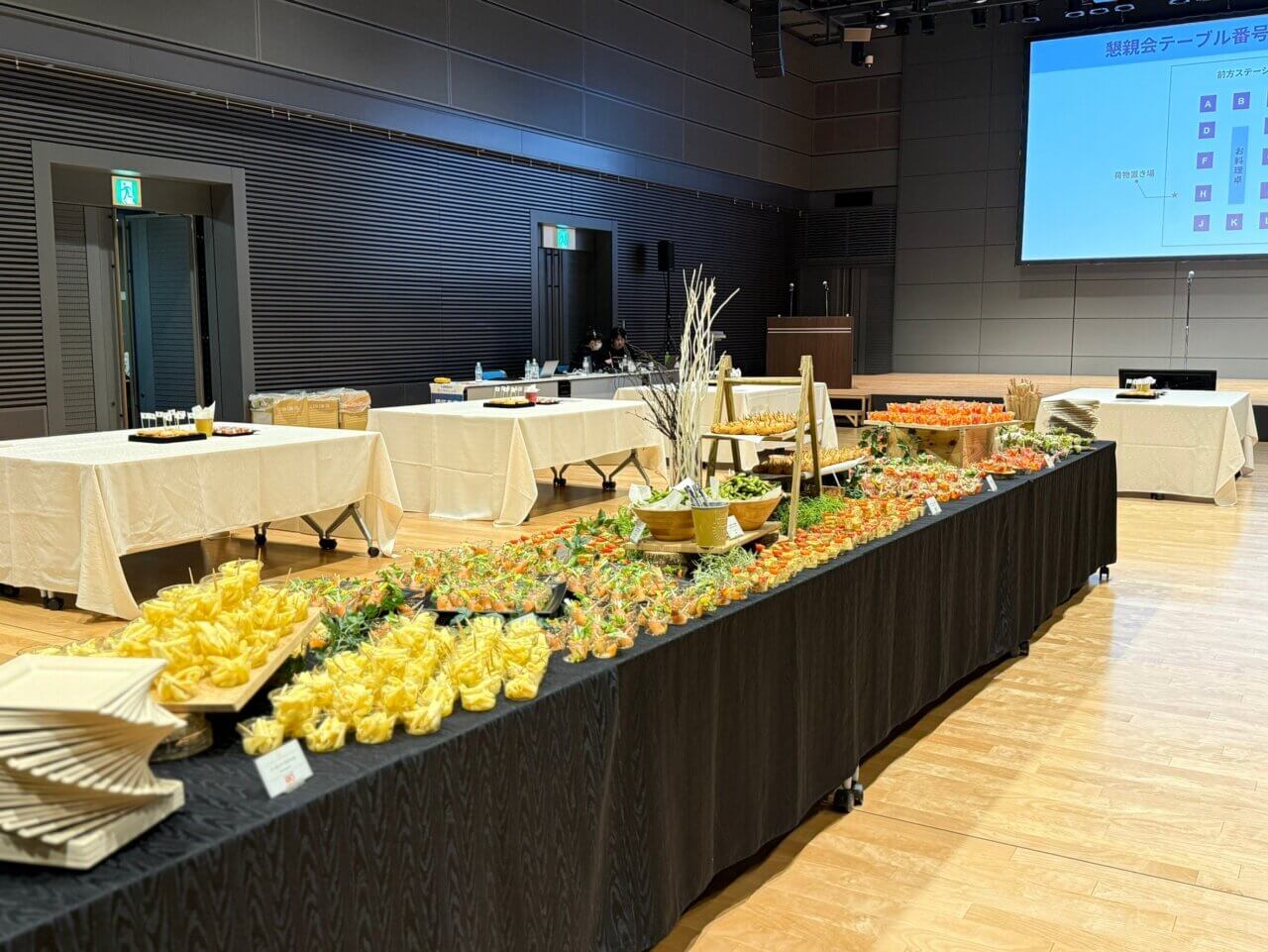 02216 | 東京・横浜のおしゃれで人気なケータリング | ネオダイニング NEODININGケータリング事例_LabBase様