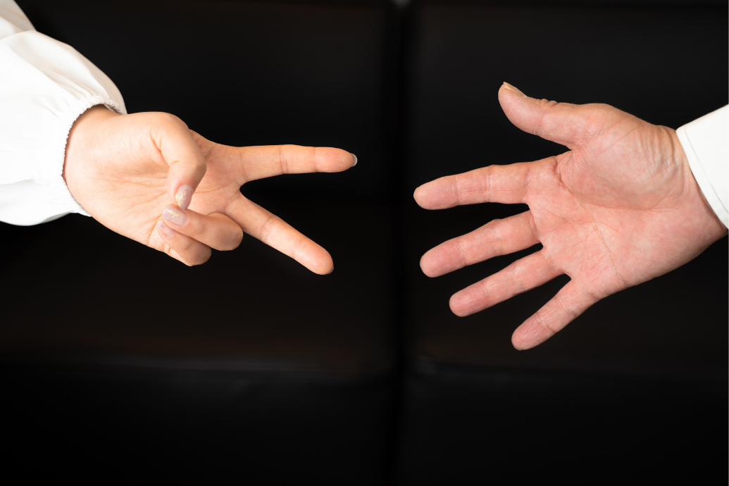 給食ケータリング_じゃんけん