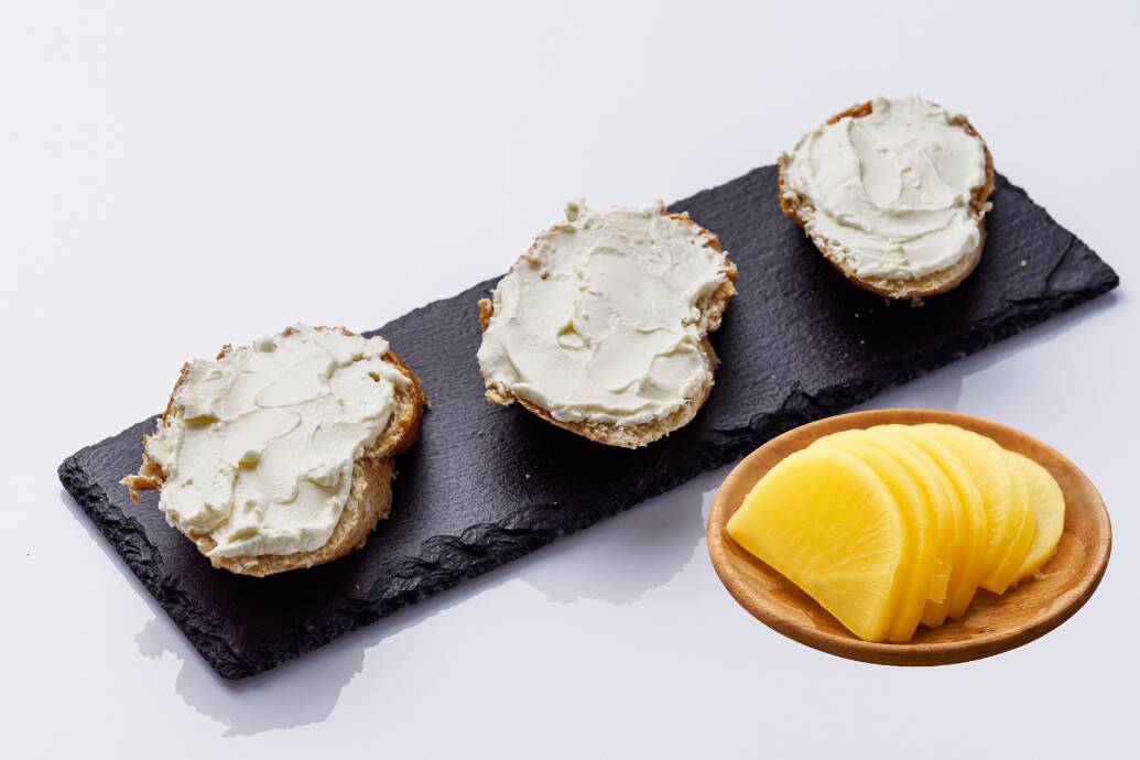 ネオ大衆酒場ケータリング_メニュー_いぶりがっこクリームチーズ