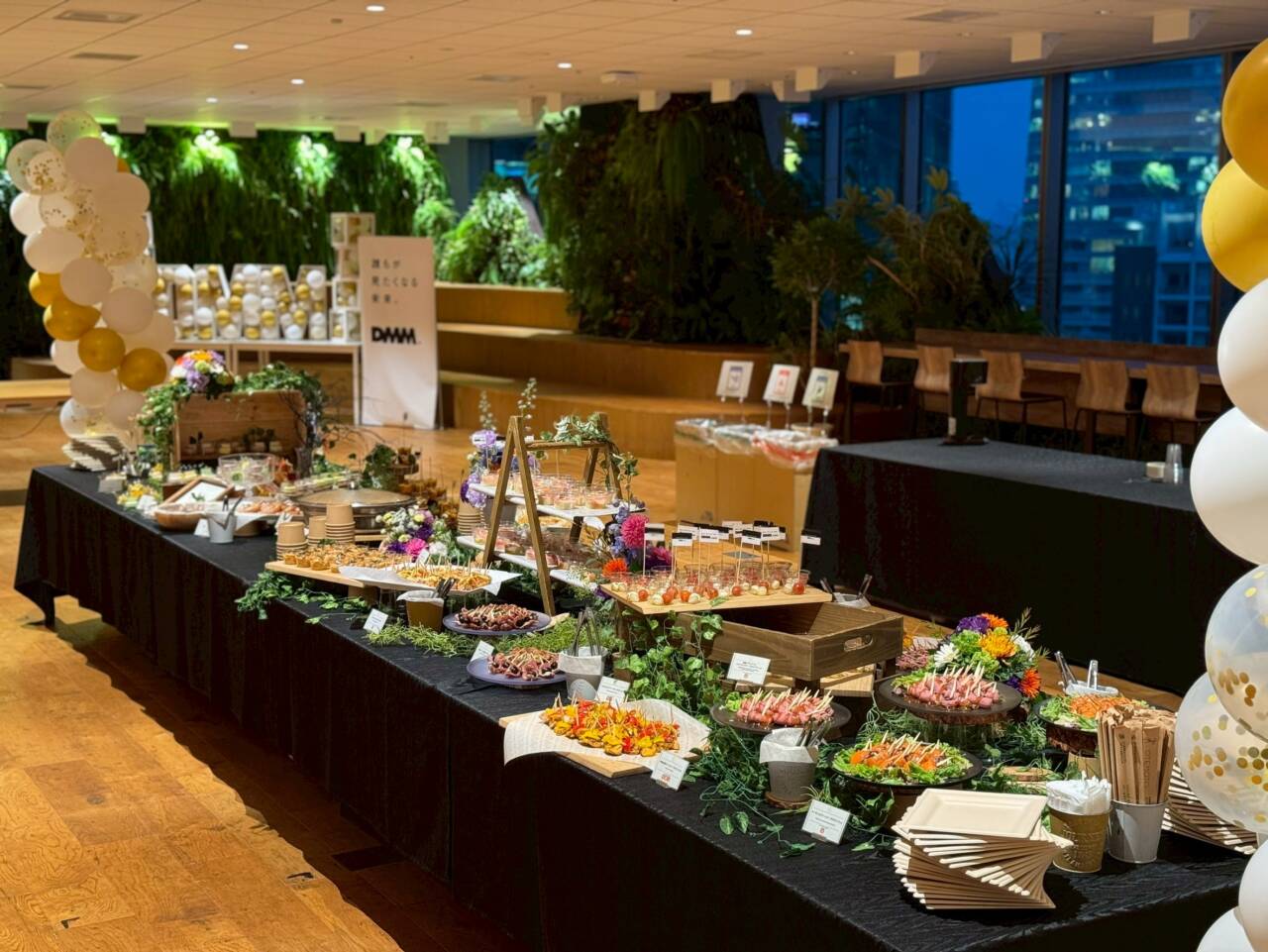 NEODINING事例_DMM.com様