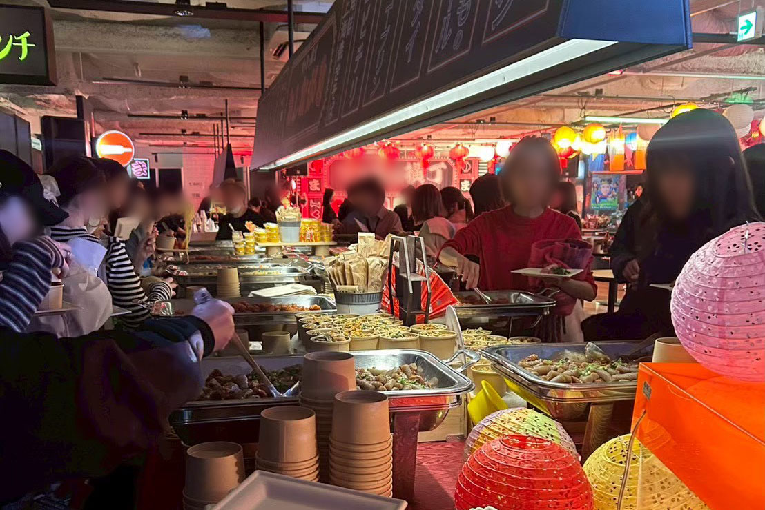 アジアン横丁雰囲気