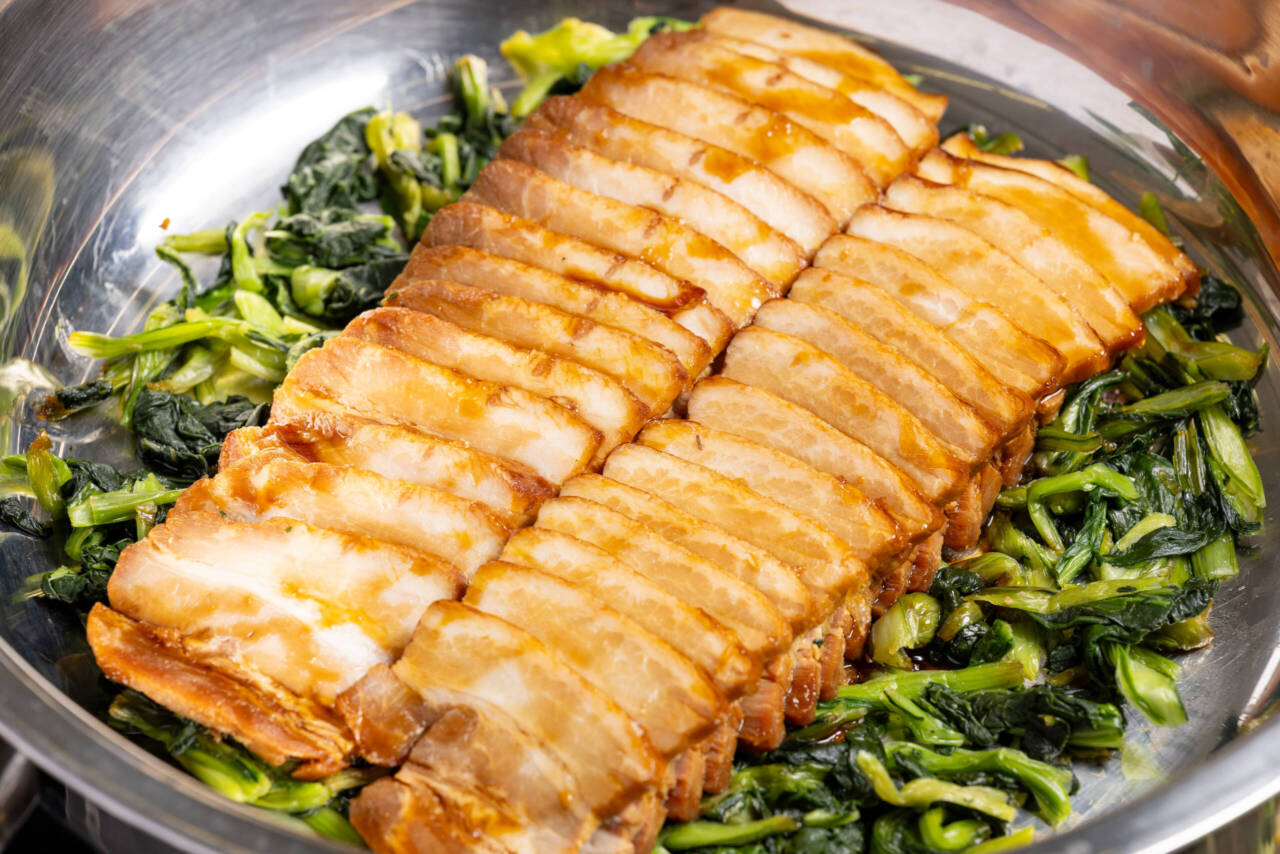 特製中華ポーク～彩の小松菜を添え～