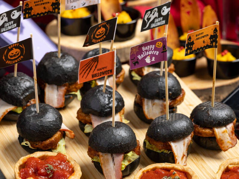 漆黒のおばけバーガー