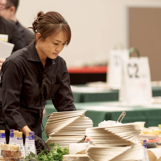 LINE_ALBUM_staff_260207_1