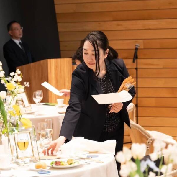 ネオダイニングスタッフ写真